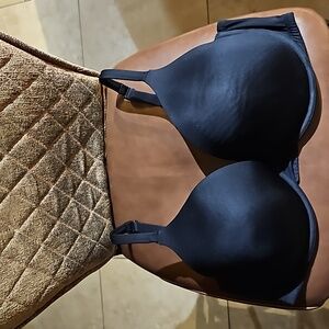 Cacique Lane Bryant Smooth Boost Plunge Underwire Black Bra Lined Padded